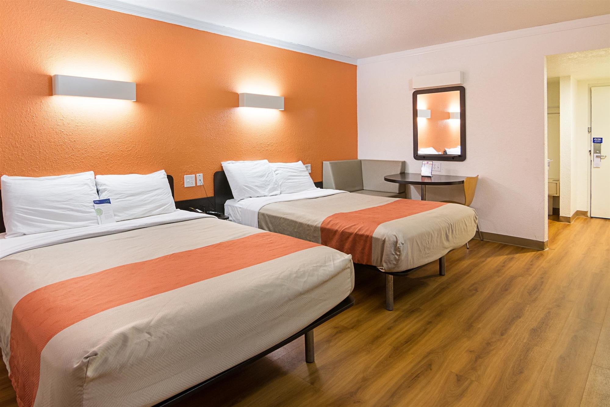 Motel 6-Tampa, Fl - Fairgrounds Heartland Zewnętrze zdjęcie