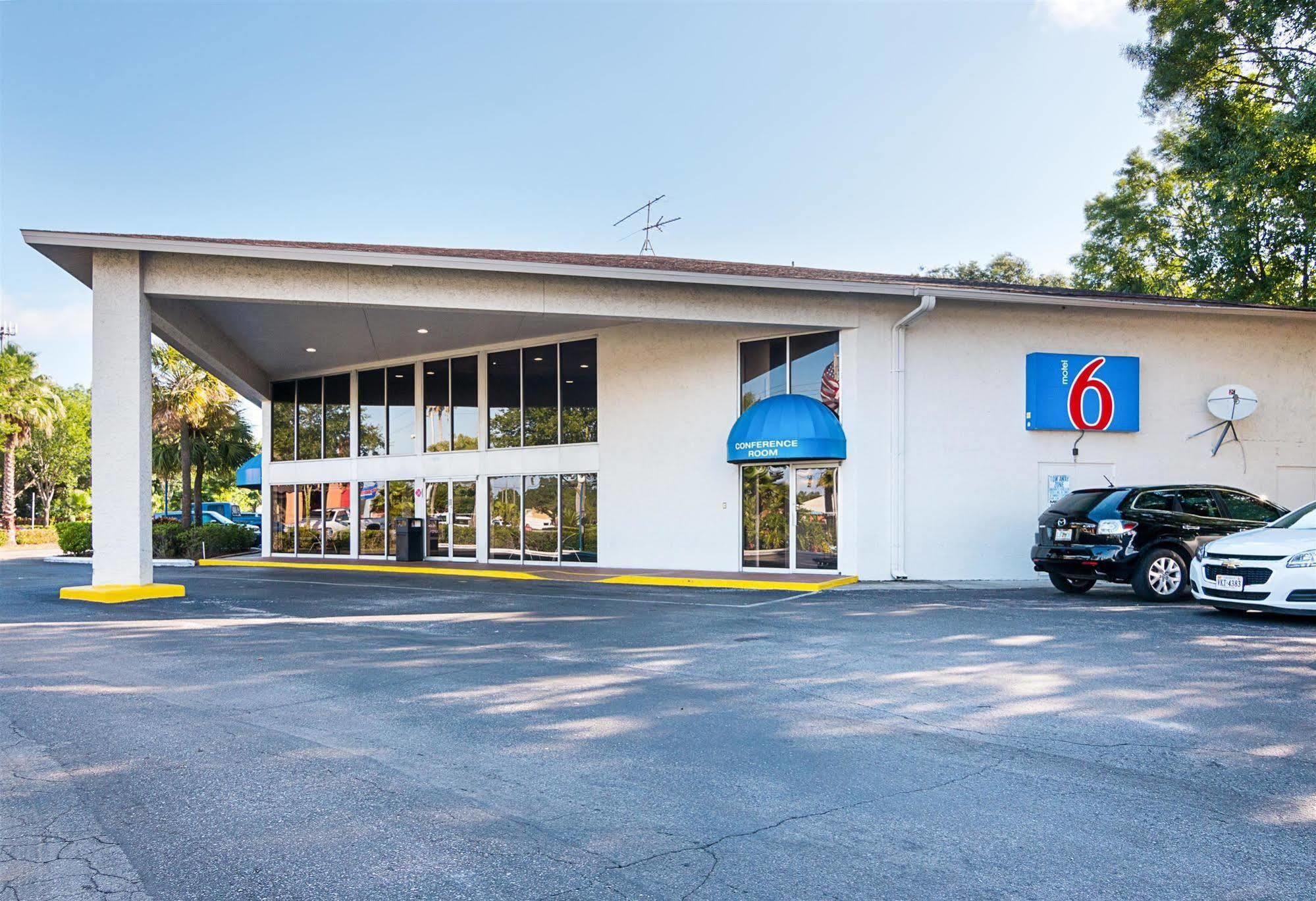 Motel 6-Tampa, Fl - Fairgrounds Heartland Zewnętrze zdjęcie